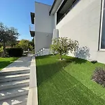 Гостевой дом Colina De Picoutos Moradia Com Piscina