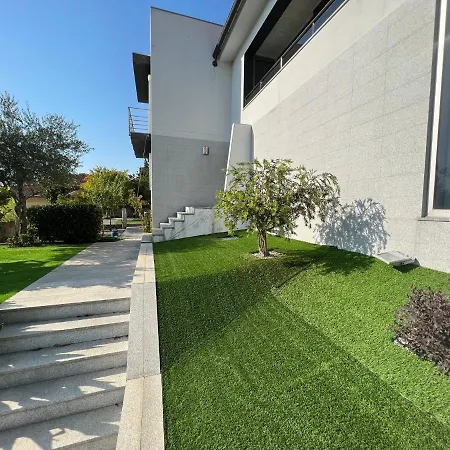 בית הארחה Colina De Picoutos Moradia Com Piscina