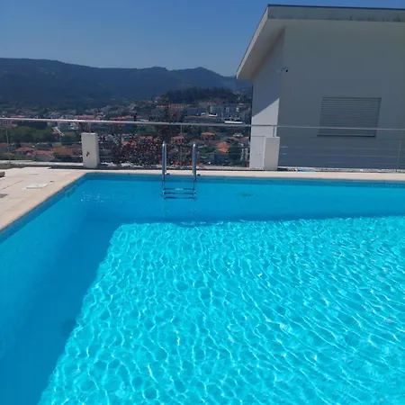 Colina De Picoutos Moradia Com Piscina Konukevi 4*
