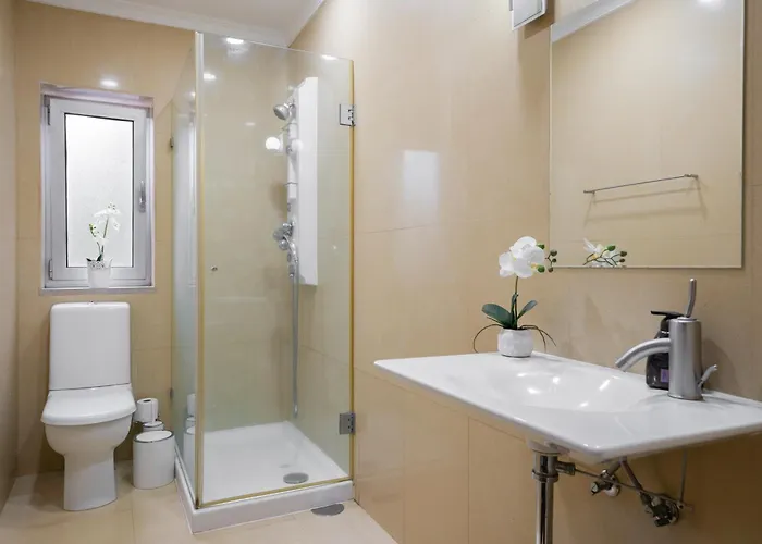 Colina De Picoutos Moradia Com Piscina 4*